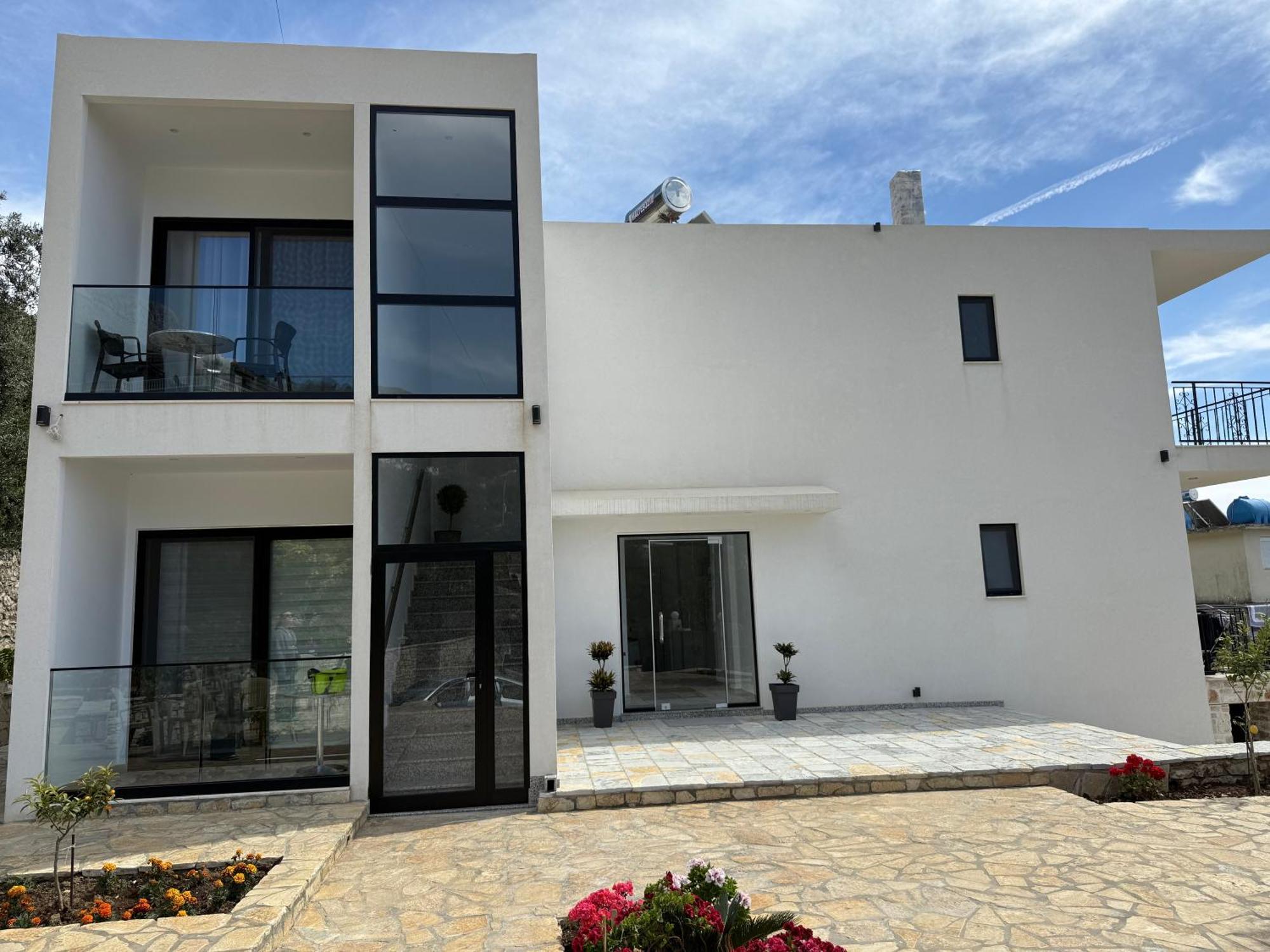 Villa Thomas Dhërmi Eksteriør bilde
